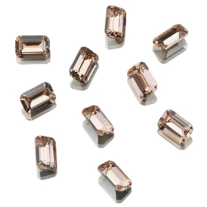 Pointed Back Rhinestones Champagne • Rectangle 4X6mm 10un