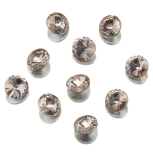 Pointed Back Rhinestones Champagne • Round 6mm 10un