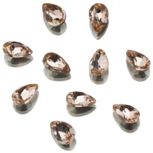 Pointed Back Rhinestones Champagne • Teardrop 4X6mm 10un