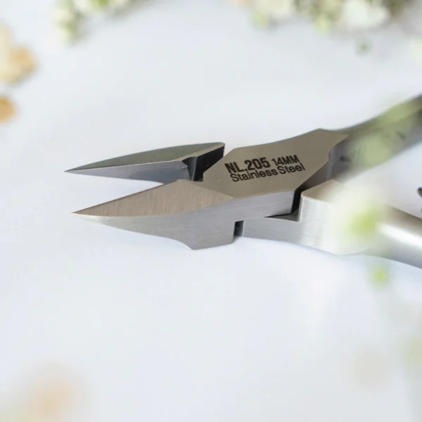 Alicate para Uñas NL.205